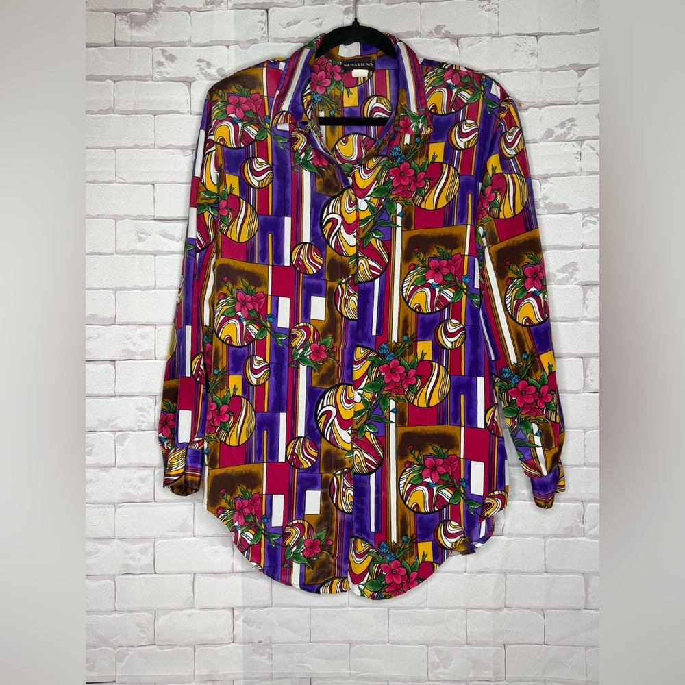 Vintage Notations Geometric Floral Button-Down Shirt – Size M‎